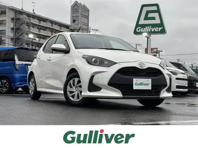 トヨタ ヤリス X 大分県 2020(令2)年 6万km ホワイトパールクリスタルシャイン ・純正ナビ(USB.BT.Miracast)/・バックカメラ/・プリクラッシュセーフティ/・レーンキープアシスト/・ブラインドスポットモニター/・コーナーセンサー/・ETC/・オートハイビーム/・オートライト/・スマートキー/・プッシュスタート/・純正フロアマット