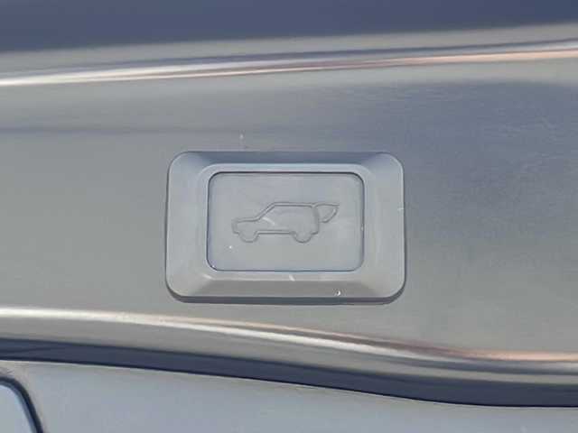 トヨタ ＲＡＶ４ G 三重県 2020(令2)年 2万km アティチュードブラックマイカ 純正9型ナビ/フルセグTV/バックカメラ/デジタルインナーミラー/ETC/BSM/シートヒーター/レーダークルーズコントロール/クリアランスソナー/LEDヘッドライト/シートメモリー/パワーバックドア/ステアリングヒーター/オートマチックハイビーム/HDMI入力端子/電動格納ミラー/禁煙車