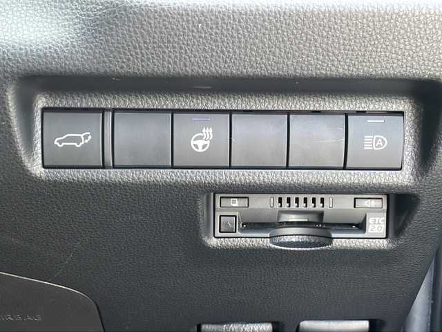 トヨタ ＲＡＶ４ G 三重県 2020(令2)年 2万km アティチュードブラックマイカ 純正9型ナビ/フルセグTV/バックカメラ/デジタルインナーミラー/ETC/BSM/シートヒーター/レーダークルーズコントロール/クリアランスソナー/LEDヘッドライト/シートメモリー/パワーバックドア/ステアリングヒーター/オートマチックハイビーム/HDMI入力端子/電動格納ミラー/禁煙車