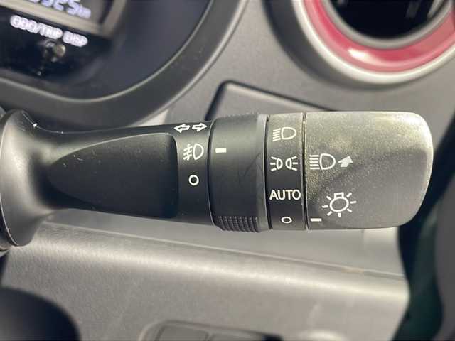 トヨタ パッソ モーダ　S 岐阜県 2018(平30)年 4.4万km ダークエメラルドマイカ 純正ナビ/Bluetooth接続/CD/AM/FM/バックカメラ/アイドリングストップ/横滑り防止装置/衝突軽減ブレーキ/純正マット/純正ドアバイザー/オートライト/フォグランプ/電格ミラー/ステアリングリモコン/プッシュスタート/スマートキー/ETC