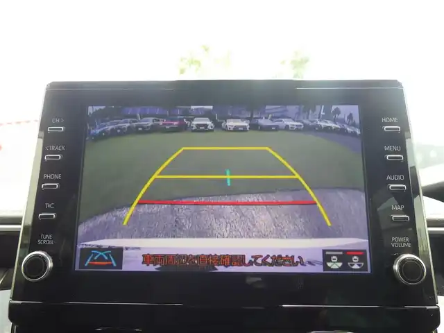 トヨタ カローラツーリング ダブルバイビー 千葉県 2019(令1)年 4.7万km ホワイトパールクリスタルシャイン Toyota Safety Sense/・プリクラッシュセーフティ/・レーンディパーチャーアラート/・オートハイビーム/・レーダークルーズコントロール/・ブラインドスポットモニター/ハーフレザーシート/9インチ純正コネクティッドナビ/【Bluetooth接続】/バックカメラ/ドライブレコーダー/革巻きステアリング/ステアリングスイッチ/ETC/LEDヘッドライト/LEDフォグライト/ウインカーミラー/クリアランスソナー/純正17インチアルミホイル/サイド/カーテンエアバッグ/スマートキー