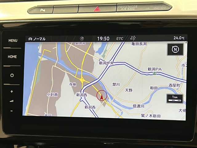 フォルクスワーゲン パサート ヴァリアント TDI エレガンス 新潟県 2018(平30)年 4.5万km ピュアホワイト TDI エレガンスライン/Volkswagenオールイン・セーフティ/・アダプティブクルーズコントロール/・レーンキープアシスト/・渋滞時追従支援システム/・レーンチェンジアシスト/・スタティックコーナリングライト/・パークディスタンスコントロール/・オプティカルパーキングシステム/・リアトラフィックアラート/・プリクラッシュブレーキシステム/・プロアクティブ・オキュバント・プロテクション/DiscoverProパッケージ/・リアビューカメラ/・インフォテイメントシステム/【SSDナビ/CD/DVD/BT/フルセグ】/・ETC2.0/LEDヘッドライト【ハイトコントロール】/フォグランプ【F.R】/オートホールド/パワーテールゲート/パドルシフト/フルカラーマルチファクションインジケーター/アルカンターラ＆レザーシート/パワーランバーサポート/社外ドライブレコーダー