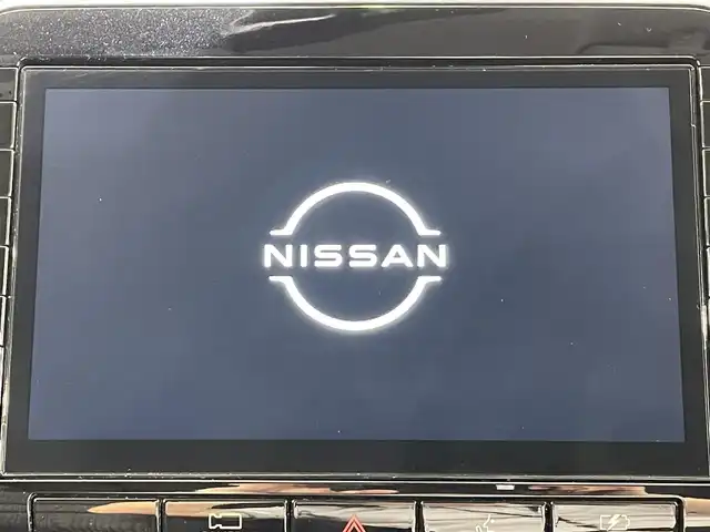 日産 セレナ e－パワー ハイウェイスター V 愛知県 2021(令3)年 5.9万km ブリリアントホワイトパール 純正10インチナビ登録時地図SDなし/（Bluetooth/フルセグTV/SD/CD・DVD再生/FM/AM)/純正フリップダウンモニター/アラウンドビューモニター/プロパイロット/両側パワースライドドア（ハンズフリー）/衝突軽減ブレーキ/ビルトインETC/LEDヘッドライト/LEDフォグランプ/デジタルインナーミラー/ブラインドスポットモニター/ドライブレコーダー/ソナー/車線逸脱警報（LDW)/ハンドル支援/純正フロアマット/後席サンバイザー
