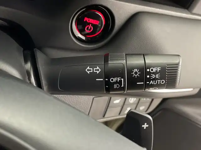 ホンダ ヴェゼル ハイブリッド e:HEV Z 鹿児島県 2021(令3)年 1.8万km ダークモカパール ホンダセンシング/衝突軽減ブレーキ/レーンキープアシスト/レーダークルーズコントロール/オートマチックハイビーム/先行車発進お知らせ機能/標識認識機能/前後コーナーセンサー/ワンオーナー/純正9インチナビ/(BT/AM/FM/Applecraplay/Androidauto/フルセグTV)/禁煙車/純正ビルトインETC2.0/パワーバックドア/ワイヤレス充電/アイドリングストップ/スペアキー/バックカメラ/全方位カメラ/純正18インチアルミホイール/純正フロアマット/純正ラゲッジマット/純正LEDヘッドライト/保証書/取扱説明書