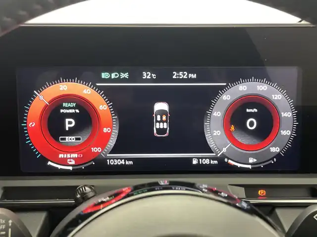 日産 オーラ ニスモ 熊本県 2022(令4)年 1.1万km スーパーブラック ワンオーナー/純正９インチナビ（ＣＤ・ＢＴ・フルセグ・ｉｐｏｄ・ＵＳＢ）/全周囲カメラ　/前方ドライブレコーダー　/ビルトインＥＴＣ　/前後クリアランスソナー　/ブラインドスポットモニター　/衝突軽減ブレーキ　/レーンキープアシスト/横滑り防止/デジタルインナーミラー/オートホールド/純正フロアマット/純正17インチAW/オートライト/オートマチックハイビーム/LEDヘッドライト/フォグランプ/スマートキー/プッシュスタート/スペアキー1本/保証書/取扱説明書