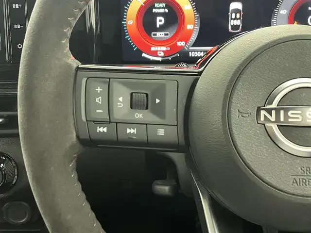 日産 オーラ ニスモ 熊本県 2022(令4)年 1.1万km スーパーブラック ワンオーナー/純正９インチナビ（ＣＤ・ＢＴ・フルセグ・ｉｐｏｄ・ＵＳＢ）/全周囲カメラ　/前方ドライブレコーダー　/ビルトインＥＴＣ　/前後クリアランスソナー　/ブラインドスポットモニター　/衝突軽減ブレーキ　/レーンキープアシスト/横滑り防止/デジタルインナーミラー/オートホールド/純正フロアマット/純正17インチAW/オートライト/オートマチックハイビーム/LEDヘッドライト/フォグランプ/スマートキー/プッシュスタート/スペアキー1本/保証書/取扱説明書