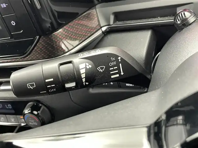日産 オーラ ニスモ 熊本県 2022(令4)年 1.1万km スーパーブラック ワンオーナー/純正９インチナビ（ＣＤ・ＢＴ・フルセグ・ｉｐｏｄ・ＵＳＢ）/全周囲カメラ　/前方ドライブレコーダー　/ビルトインＥＴＣ　/前後クリアランスソナー　/ブラインドスポットモニター　/衝突軽減ブレーキ　/レーンキープアシスト/横滑り防止/デジタルインナーミラー/オートホールド/純正フロアマット/純正17インチAW/オートライト/オートマチックハイビーム/LEDヘッドライト/フォグランプ/スマートキー/プッシュスタート/スペアキー1本/保証書/取扱説明書