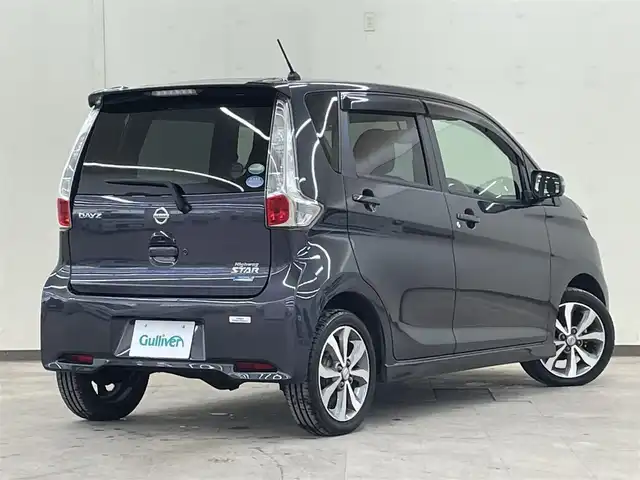 日産 デイズ ハイウェイスターG 道央・札幌 2014(平26)年 1.7万km プレミアムパープルP /4WD//純正ナビ/（CD/DVD/BT/SD/ラジオ/フルセグ）//寒冷地仕様//バックカメラ//全周囲モニター//アイドリングストップ//オートライト//フォグランプ//オートエアコン//純正エンジンスターター //シートヒーター（運転席）//プッシュスタート//電動格納ミラー
