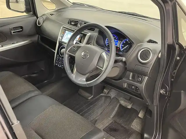 日産 デイズ ハイウェイスターG 道央・札幌 2014(平26)年 1.7万km プレミアムパープルP /4WD//純正ナビ/（CD/DVD/BT/SD/ラジオ/フルセグ）//寒冷地仕様//バックカメラ//全周囲モニター//アイドリングストップ//オートライト//フォグランプ//オートエアコン//純正エンジンスターター //シートヒーター（運転席）//プッシュスタート//電動格納ミラー