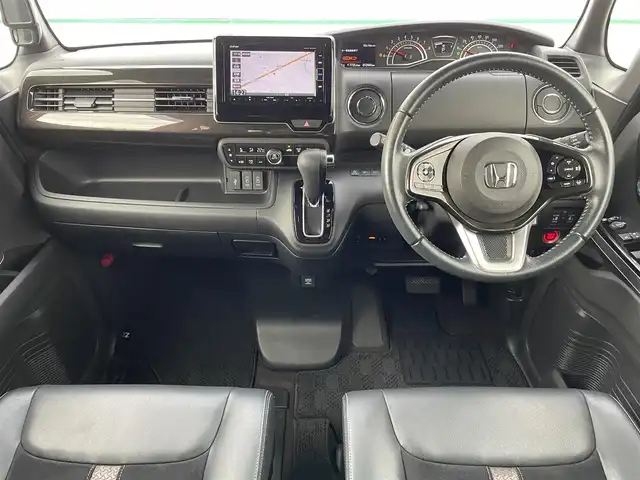 ホンダ Ｎ ＢＯＸ カスタム G EX ターボ ホンダセンシング 山梨県 2018(平30)年 1.3万km プレミアムベルベットパープル・パール 純正ナビ/バックカメラ/フルセグTV/両側パワースライドドア/ホンダセンシング/レーダークルーズコントロール/レーンキープアシスト/衝突被害軽減ブレーキ/横滑り防止装置/純正AW15インチ/ハーフレザーシート/スマートキー/プッシュスタート/純正フロアマット/LEDオートライト/革巻きステアリング