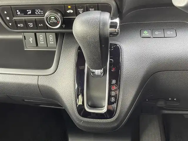 ホンダ Ｎ ＢＯＸ カスタム G EX ターボ ホンダセンシング 山梨県 2018(平30)年 1.3万km プレミアムベルベットパープル・パール 純正ナビ/バックカメラ/フルセグTV/両側パワースライドドア/ホンダセンシング/レーダークルーズコントロール/レーンキープアシスト/衝突被害軽減ブレーキ/横滑り防止装置/純正AW15インチ/ハーフレザーシート/スマートキー/プッシュスタート/純正フロアマット/LEDオートライト/革巻きステアリング