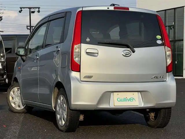 ダイハツ ムーヴ L SA 道央・札幌 2013(平25)年 8.6万km ブライトシルバーメタリック ４WD/純正オーディオ/AM/FM/CD/AUX/衝突被害軽減ブレーキ/横滑り防止装置/ドライブレコーダー/アイドリングストップ/リモコンキー/ハロゲンヘッドライト/ヘッドライトレベライザー/電動格納ミラー/純正フロアマット/ドアバイザー/スペアキー