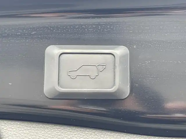 トヨタ ＲＡＶ４ アドベンチャー 福岡県 2019(令1)年 6万km アッシュグレーメタリック/アティチュードブラックマイカ 2トーン 社外9型SDナビ(フルセグTV/CD/DVD/BT)/バックカメラ/ブラインドスポット/オートホールド/コーナーセンサー/電動リア/ドラレコ/クルコン/ETC/USB/ダウンヒル/純正フロアマット/純正LED/スペアキー/プッシュスタート/スマートキー