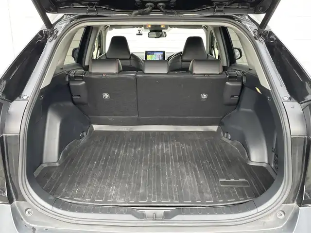 トヨタ ＲＡＶ４ アドベンチャー 福岡県 2019(令1)年 6万km アッシュグレーメタリック/アティチュードブラックマイカ 2トーン 社外9型SDナビ(フルセグTV/CD/DVD/BT)/バックカメラ/ブラインドスポット/オートホールド/コーナーセンサー/電動リア/ドラレコ/クルコン/ETC/USB/ダウンヒル/純正フロアマット/純正LED/スペアキー/プッシュスタート/スマートキー
