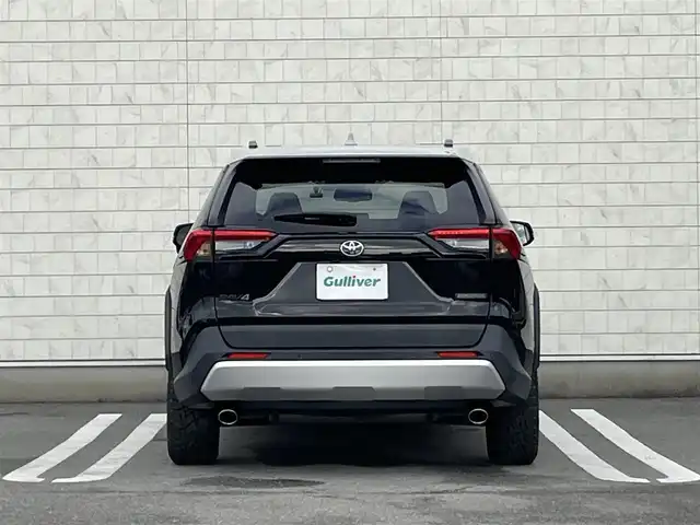 トヨタ ＲＡＶ４ アドベンチャー 福岡県 2019(令1)年 6万km アッシュグレーメタリック/アティチュードブラックマイカ 2トーン 社外9型SDナビ(フルセグTV/CD/DVD/BT)/バックカメラ/ブラインドスポット/オートホールド/コーナーセンサー/電動リア/ドラレコ/クルコン/ETC/USB/ダウンヒル/純正フロアマット/純正LED/スペアキー/プッシュスタート/スマートキー