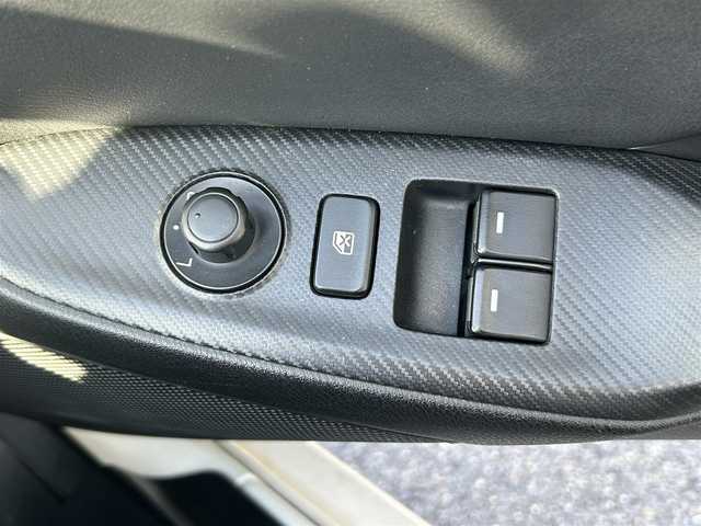 マツダ ロードスター S スペシャルパッケージ 長崎県 2015(平27)年 6.2万km アークティックホワイト 純正ナビ（AM/FM/フルセグ/BT/DISC)/サンルーフ/ETC/アイドリングストップ/LEDヘッドライト/純正フロアマット/純正16インチアルミホイール/保証書/取扱説明書