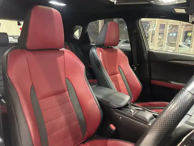 レクサス ＮＸ 300 Fスポーツ 道央・札幌 2018(平30)年 5.5万km ホワイトノーヴァガラスフレーク ムーンルーフ/ルーフレール/三眼フルLEDヘッドランプ/パーキングサポートブレーキ/パノラミックビューモニター/フロントスポイラー(社外)/LexusSafetySystem＋/Fスポーツ専用スポーツシート/シートヒーター/シートベンチレーション/ステアリングヒーター/純正メモリナビ/フルセグTV/CD/DVD/SD/USB/Bluetooth/デジタルインナーミラー/パワーテールゲート