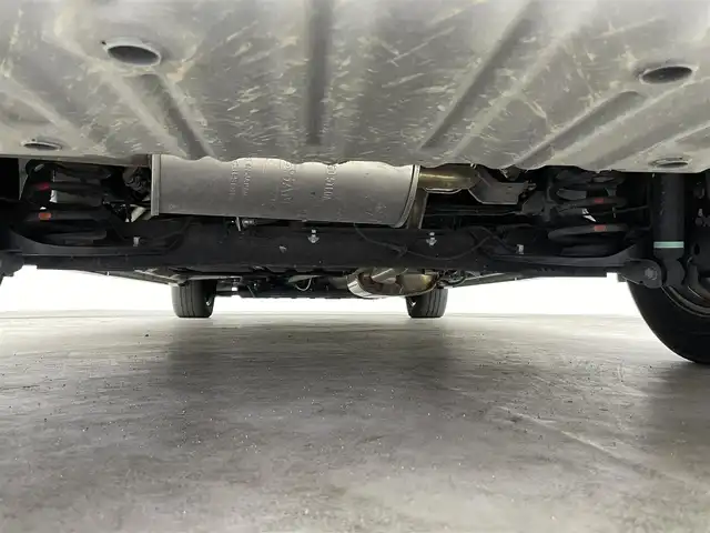 日産 セレナ e－パワー ハイウェイスター V 千葉県 2021(令3)年 3.1万km ブリリアントホワイトパール 2トーン 禁煙車/純正9インチメモリーナビ/ DVD Bluetooth フルセグTV/後方モニター/アラウンドビューモニター/エマージェンシーブレーキ/インテリジェントルームミラー/プロパイロット/ETC2.0/両側電動スライドドア/電動パーキングブレーキ/オートホールド/電動格納サイドミラー/リアサンシェード/前後コーナーセンサー/ウィンカーミラー/プッシュスタート/LEDヘッドライト（オートライト）/フォグランプ