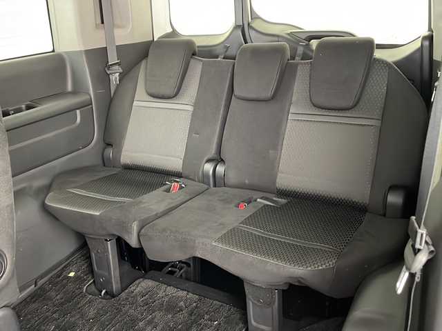 ホンダ ステップワゴン スパーダ ホンダセンシング 兵庫県 2018(平30)年 9.1万km プラチナホワイトパール ・純正9インチナビ/・CD・DVD・TV・SV・BT・USB・Apple　Carplay)/・衝突軽減ブレーキ/・アダプティブクルーズコントロール/・レーンキーピングアシスト/・標識認識機能/・先行者発進お知らせ/・ビルトインETC/・純正ドライブレコーダー/・パドルシフト/・2列目サンシェード/・ECON/・純正16インチホイール/・オートレベリングLEDヘッドライト/・プッシュスタート/・スマートキー/・スペアキー