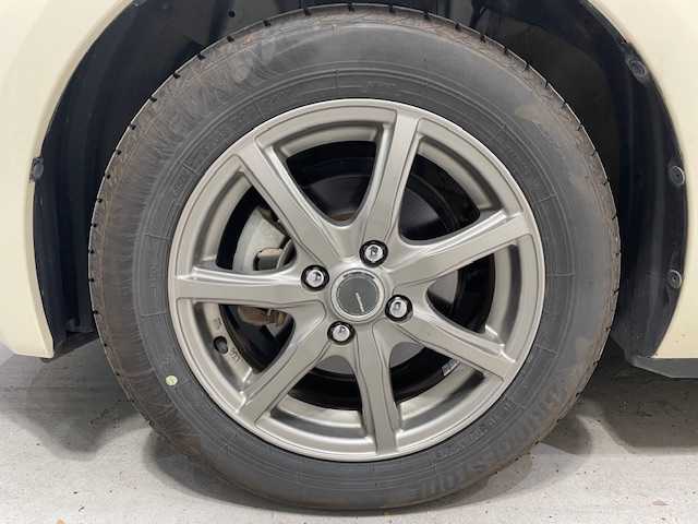 トヨタ ポルテ F アラモード 宮城県 2014(平26)年 4.3万km クリームベージュ 寒冷地仕様/社外SDナビ/（型番：AVN-V02）/・バックカメラ/・CD/DVD/フルセグTV/片側パワースライドドア/プッシュスタート/・スマートキー/横滑り防止装置/盗難防止装置/フォグランプ/純正フロアマット/社外アルミホイール/スタッドレスタイヤ（22年スチール）