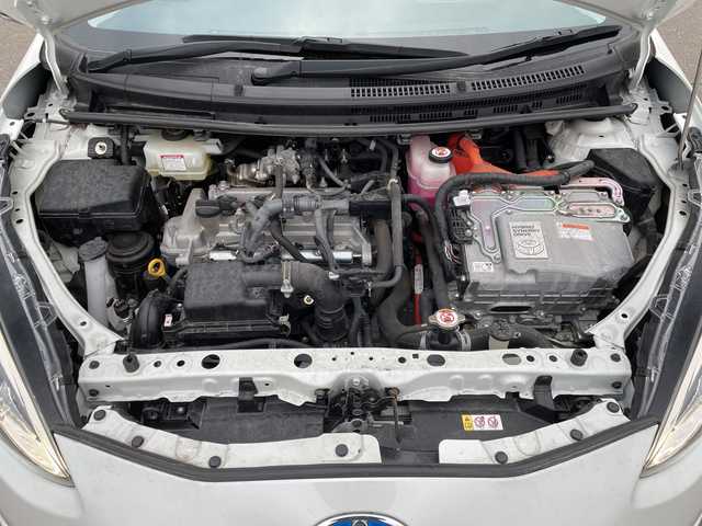 トヨタ アクア S スタイルブラック 道東・釧路十勝 2020(令2)年 5.3万km ホワイトパールクリスタルシャイン 純正ナビ/・ワンセグ/BT/CD/ラジオ/バックカメラ/スタッドレスキャップ付積込/ステアリングスイッチ/トヨタセーフティセンス/レーンキープアシスト/オートマチックハイビーム/LEDヘッドライト/LEDフォグランプ/フロアマット/ドアバイザー