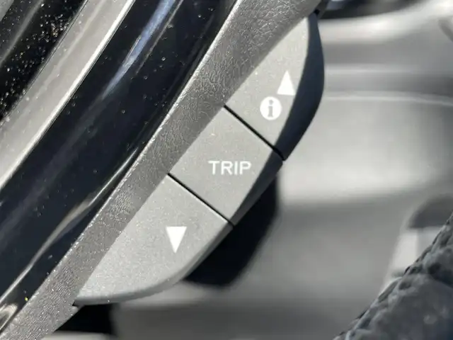 ホンダ フリード ハイブリット モデューロX ホンダセンシング 大阪府 2021(令3)年 3.2万km プラチナホワイトパール 純正ナビ /・フルセグTV BT/USB/DVD /ホンダセンシング /バックカメラ /ETC /両側パワースライドドア /純正フロアマット /ハーフレザーシート /純正15インチAW /LEDヘッド・フォグ /スペアキー/保証書・取説