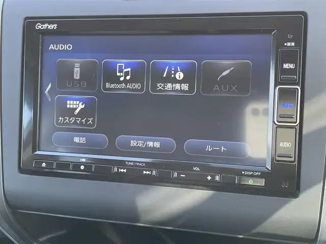 ホンダ フリード ハイブリット モデューロX ホンダセンシング 大阪府 2021(令3)年 3.2万km プラチナホワイトパール 純正ナビ /・フルセグTV BT/USB/DVD /ホンダセンシング /バックカメラ /ETC /両側パワースライドドア /純正フロアマット /ハーフレザーシート /純正15インチAW /LEDヘッド・フォグ /スペアキー/保証書・取説