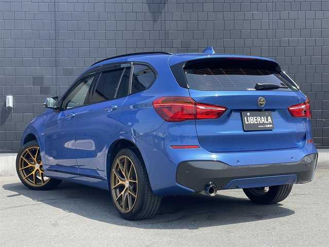 ＢＭＷ Ｘ１ xDrive 18d Mスポーツ 静岡県 2016(平28)年 4.2万km エストリル・ブルー インテリジェントセーフティ/・衝突警告/・歩行者警告/・車線逸脱警告/クルーズコントロール/コーナーセンサー/ヒルディセントコントロール/プッシュスタート/アイドリングストップ/MTモード付きAT/純正ナビ/バックカメラ/ETC/ドライブレコーダー CSD-560FH/パワーバックドア/ルーフレール/LEDヘッドライト/オートライト/ドアバイザー/19インチ社外アルミホイール/純正アルミホイール付きスタッドレスタイヤ４本車載