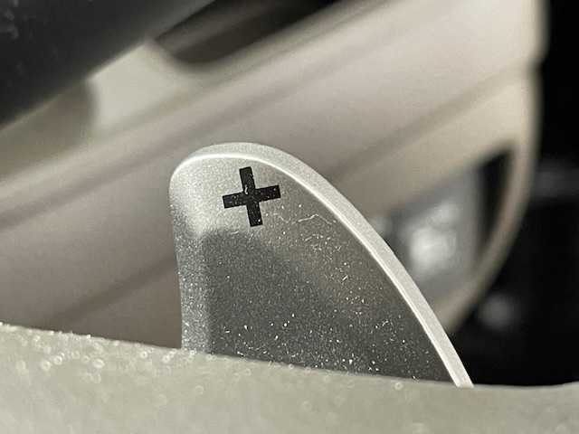 ホンダ Ｎ ＢＯＸ L ターボ 千葉県 2022(令4)年 3.5万km クリスタルブラックパール ホンダセンシング/●衝突軽減ブレーキ（CMBS）/●誤発進抑制機能/●歩行者事故低減ステアリング/●路外逸脱抑制機能/●渋滞追従機能付アダプティブクルーズコントロール（ACC）/●車線維持支援システム（LKAS）/●先行車発進お知らせ機能/●標識認識機能/●後方誤発進抑制機能/●オートハイビーム/両側パワースライドドア/純正ナビ/CD/DVD/SD/Bluetooth/フルセグTV/バックカメラ/シートヒーター/パドルシフト/ステアリングスイッチ/ETC/電動パーキング/オートブレーキホールド/コーナーセンサー/LEDオートライト/社外16インチアルミホイール
