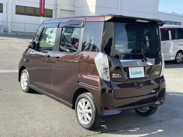 日産 デイズ ルークス ハイウェイスター Xターボ 群馬県 2018(平30)年 6.8万km モカブラウンP ナビ　/フルセグ・Ｂｌｕｅｔｏｏｔｈ・CD・DVD　/全周囲カメラ　/片側パワースライドドア　/衝突軽減ブレーキ　/ＥＴＣ　/アイドリングストップ　/純正フロアマット　/ステアリングスイッチ　/ＬＥＤライト　/オートライト　/純正マット