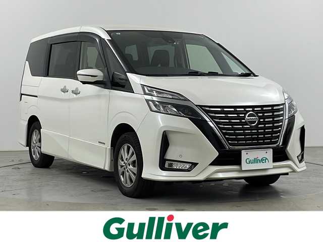 日産 セレナ ハイウェイスター V 道央・札幌 2019(令1)年 5.1万km ブリリアントホワイトパール ・4WD/・エマージェンシーブレーキ/・ハイビームアシスト/・セーフティシールド/・LEDライト/オートライト/・社外ナビ  フルセグTV/FM/AM/DVD/・両側パワースライドドア/・アラウンドビューモニター/・シートヒーター/・車線逸脱防止/・アイドリングストップ/・ステアリングヒーター/・横滑り防止/・ETC
