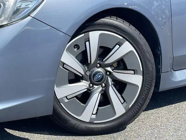 スバル レヴォーグ 1．6GT アイサイト 佐賀県 2015(平27)年 13.7万km スティールブルーグレーM （株)IDOMが運営する【じしゃロン佐賀店】の自社ローン専用車両になります。/こちらは現金またはオートローンご利用時の価格です。自社ローンご希望の方は別途その旨お申付け下さい/純正ナビ/　Bluetooth/フルセグ/　CD/DVD/AM/FM/バックカメラ/4WD/ETC/クルーズコントロール/ターボ/LEDヘッドライト/パドルシフト/MTモード付AT/プッシュスタート/スマートキー/パワーシート/純正フロアマット/純正17インチアルミホイール/オートライト/衝突被害軽減システム/盗難防止装置