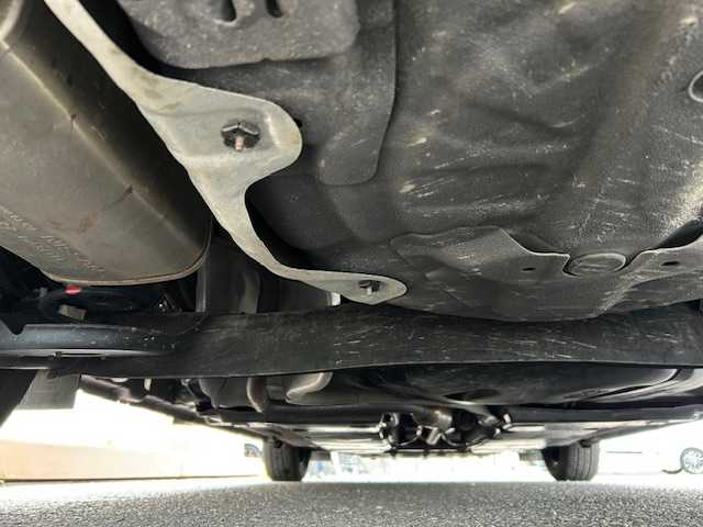 日産 ノート X 茨城県 2022(令4)年 2.3万km カーマインレッド 純正ナビ /純正AW /ブラインドスポットモニター /ETC /ドライブレコ―ダー /スマートキー /ABS /デジタルインナーミラー /コーナーセンサー /シートヒーター /ステアリングヒーター /ステアリングリモコン