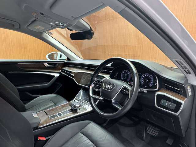 アウディ Ａ６ アバント 40TDIクワトロ 千葉県 2020(令2)年 4.4万km グレイシアホワイトメタリック バーチャルコックピット　/純正ナビ　/３６０°カメラ　/ＡＣＣ　/ＢＳＭ　/ＬＥＤヘッドライト　/オートライト　/電動リアゲート　/黒革　/シートヒーター　/パワーシート　/ＥＴＣ２．０　/純正１８インチＡＷ
