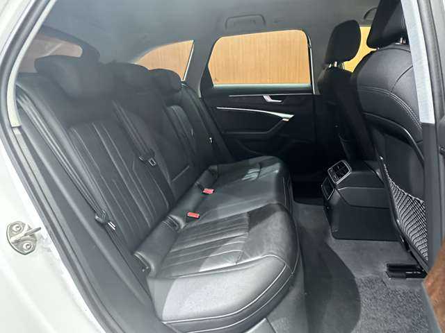 アウディ Ａ６ アバント 40TDIクワトロ 千葉県 2020(令2)年 4.4万km グレイシアホワイトメタリック バーチャルコックピット　/純正ナビ　/３６０°カメラ　/ＡＣＣ　/ＢＳＭ　/ＬＥＤヘッドライト　/オートライト　/電動リアゲート　/黒革　/シートヒーター　/パワーシート　/ＥＴＣ２．０　/純正１８インチＡＷ