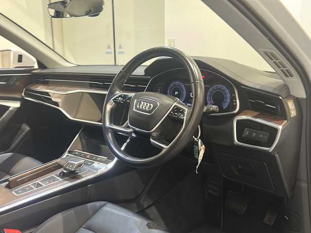 アウディ Ａ６ アバント 40TDIクワトロ 新潟県 2020(令2)年 4.4万km グレイシアホワイトメタリック メモリー機能付パワーシート（D席）/パワーシート（N席）/シートヒーター（D席・N席）/MMIナビゲーション/バーチャルコックピット/TV/FM/AM/Bluetooth/アンビエントライティング/全周囲カメラ/クルーズコントロール/アウディアクティブレーンアシスト/パーキングエイド/トランクリッドオープナー /アイドリングストップ/純正ナビ/プッシュスタート/ETC2.0/４WD/USB入力端子