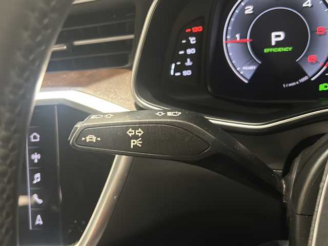 アウディ Ａ６ アバント 40TDIクワトロ 新潟県 2020(令2)年 4.4万km グレイシアホワイトメタリック メモリー機能付パワーシート（D席）/パワーシート（N席）/シートヒーター（D席・N席）/MMIナビゲーション/バーチャルコックピット/TV/FM/AM/Bluetooth/アンビエントライティング/全周囲カメラ/クルーズコントロール/アウディアクティブレーンアシスト/パーキングエイド/トランクリッドオープナー /アイドリングストップ/純正ナビ/プッシュスタート/ETC2.0/４WD/USB入力端子