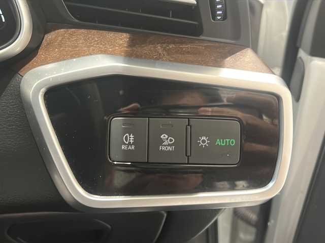 アウディ Ａ６ アバント 40TDIクワトロ 新潟県 2020(令2)年 4.4万km グレイシアホワイトメタリック メモリー機能付パワーシート（D席）/パワーシート（N席）/シートヒーター（D席・N席）/MMIナビゲーション/バーチャルコックピット/TV/FM/AM/Bluetooth/アンビエントライティング/全周囲カメラ/クルーズコントロール/アウディアクティブレーンアシスト/パーキングエイド/トランクリッドオープナー /アイドリングストップ/純正ナビ/プッシュスタート/ETC2.0/４WD/USB入力端子