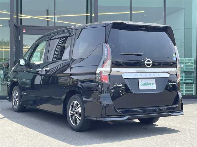 日産 セレナ e－パワー ハイウェイスター V 東京都 2020(令2)年 2.3万km ダイヤモンドブラック 純正10インチナビ/アラウンドビューモニター/フルセグ/ビルトインETC/ドライブレコーダー/両側パワースライドドア/エマージェンシーブレーキ/ブラインドスポットモニター/コーナーセンサー/クルーズコントロール/LEDヘッドライト/オートライト/純正15インチAW