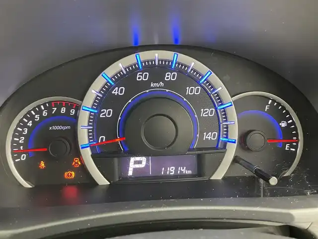 スズキ ワゴンＲ 20周年記念車 富山県 2014(平26)年 1.2万km パールホワイト 社外ナビ（AM/FM/DVD/ワンセグ）/D席シートヒーター/衝突被害軽減システム/横滑り防止装置/アイドリングストップ/オートキセノンライト/純正アルミホイール/社外フロアマット/革巻きステアリング/ステアリングスイッチ/スマートキー/スペアキー