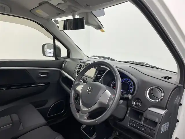 スズキ ワゴンＲ 20周年記念車 富山県 2014(平26)年 1.2万km パールホワイト 社外ナビ（AM/FM/DVD/ワンセグ）/D席シートヒーター/衝突被害軽減システム/横滑り防止装置/アイドリングストップ/オートキセノンライト/純正アルミホイール/社外フロアマット/革巻きステアリング/ステアリングスイッチ/スマートキー/スペアキー