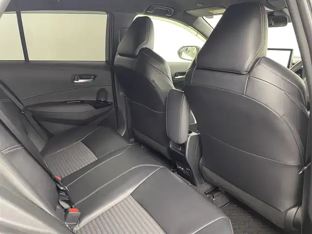 トヨタ カローラツーリング ハイブリッド ダブルバイビー 埼玉県 2023(令5)年 2.9万km プラチナホワイトパールマイカ モデリスタエアロ　/純正ナビ　/　(フルセグ/AM/FM/Bluetooth)　/ビルトインＥＴＣ２．０　/ステアリングヒーター　/トヨタセーフティセンス　/レーンディパーチャーアラート　/ブラインドスポットモニター　/プリクラッシュセーフティ/プロアクティブドライビングアシスト/リヤクロストラフィックアラート/パーキングサポートブレーキ/安心降車アシスト機能/ロードサインアシスト