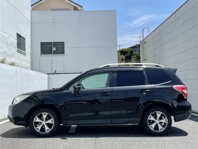 スバル フォレスター Xブレイク 千葉県 2014(平26)年 10.7万km クリスタルブラックシリカ (株)IDOMが運営する【じしゃロン八千代店】の自社ローン専用車両になります。こちらは現金またはオートローンご利用時の価格です。自社ローンご希望の方は別途その旨お申付け下さい/純正ナビ/フルセグTV/DVD/CD/Bluetooth/バックカメラ/全席パワーシート/シートヒーター/ハーフレザーシート/ETC