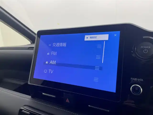 トヨタ ノア ハイブリッド S－Z 茨城県 2024(令6)年 1.5万km ホワイトパールクリスタルシャイン 純正10.5型DA/フルセグ/CD/DVDデッキ/アドバンストパーク/全方位カメラ/純正フリップダウンモニター/シグネチャーイルミブレード/快適利便パッケージ/衝突被害軽減ブレーキ/車線逸脱抑制装置/レーダークルーズコントロール/オートマチックハイビーム/クリアランスソナー/両側電動スライドドア/デジタルインナーミラー/HUD/ETC2.0/AC100V/シートヒーター/ステアリングヒーター/純正17インチAW/3眼LEDヘッドライト/スマートキー