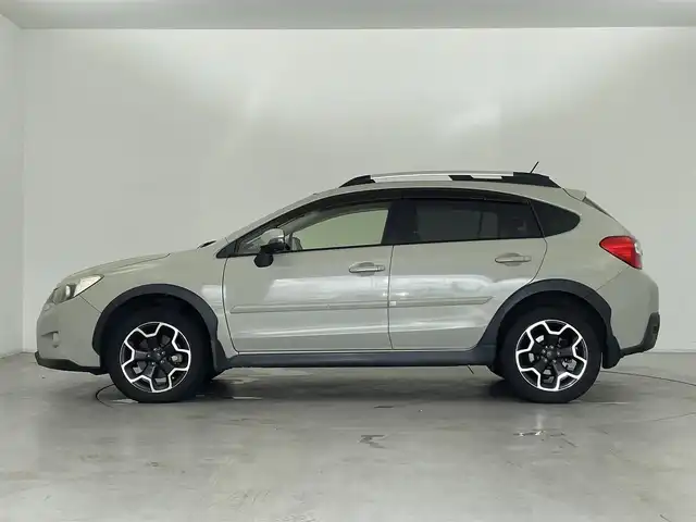 スバル インプレッサ ＸＶ 2．0i－L アイサイト 群馬県 2014(平26)年 4.2万km デザートカーキ 4WD/社外7インチSDナビ/（フルセグTV/BT/CD/DVD/AM/FM）/バックカメラ/ビルトインETC/アイサイトVer3/・プリクラッシュブレーキ/・レーンキープアシスト/・全車速追従機能付クルーズコントロール/LEDヘッドランプ/D/Nパワーシート/パドルシフト/プッシュスタート/スマートキー