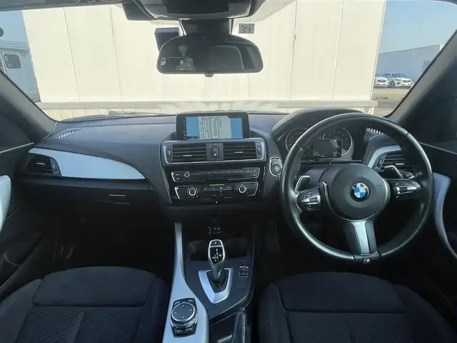 ＢＭＷ ２２０ｉ クーペ Mスポーツ 東京都 2017(平29)年 4.7万km アルピンホワイトⅢ 純正HDDナビ/Bluetooth/DVD/CD/USB/バックカメラ/アイドリングストップ/シートヒーター/パドルシフト/D/N席パワーシート/スペアキー/レーンキープ/衝突軽減装置/オートマチックハイビーム/キーレスエントリー/ウィンカーミラー/クルーズコントロール/プッシュスタート/ETC/純正17インチＡＷ