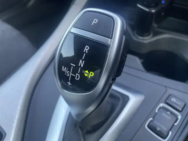 ＢＭＷ ２２０ｉ クーペ Mスポーツ 東京都 2017(平29)年 4.7万km アルピンホワイトⅢ 純正HDDナビ/Bluetooth/DVD/CD/USB/バックカメラ/アイドリングストップ/シートヒーター/パドルシフト/D/N席パワーシート/スペアキー/レーンキープ/衝突軽減装置/オートマチックハイビーム/キーレスエントリー/ウィンカーミラー/クルーズコントロール/プッシュスタート/ETC/純正17インチＡＷ