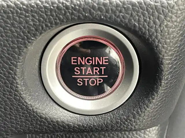 ホンダ Ｎ ＢＯＸ カスタム G L ホンダセンシング 埼玉県 2018(平30)年 4.6万km プラチナホワイトパール 純正ナビ/ CD DVD Bluetooth/バックカメラ/両側電動スライドドア/アダプティブクルーズコントロール/衝突軽減ブレーキ/レーンキープアシスト/革調シートカバー/LEDヘッドライト/コーナーセンサー/ドライブレコーダー/ビルトインETC/スマートキー