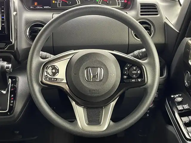 ホンダ Ｎ ＢＯＸ カスタム G L ホンダセンシング 埼玉県 2018(平30)年 4.6万km プラチナホワイトパール 純正ナビ/ CD DVD Bluetooth/バックカメラ/両側電動スライドドア/アダプティブクルーズコントロール/衝突軽減ブレーキ/レーンキープアシスト/革調シートカバー/LEDヘッドライト/コーナーセンサー/ドライブレコーダー/ビルトインETC/スマートキー