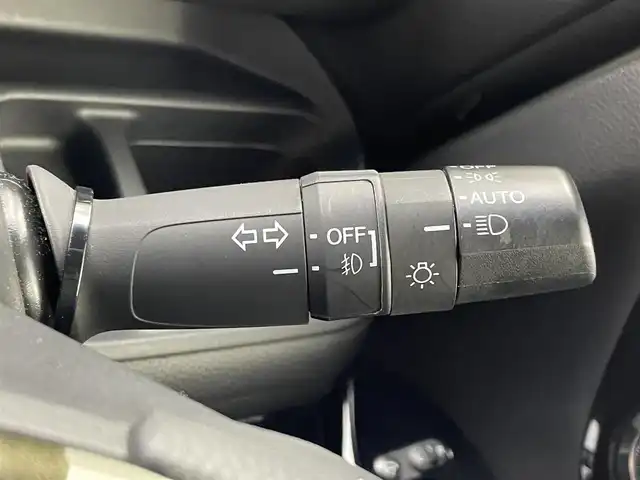 ホンダ Ｎ ＢＯＸ カスタム G L ホンダセンシング 埼玉県 2018(平30)年 4.6万km プラチナホワイトパール 純正ナビ/ CD DVD Bluetooth/バックカメラ/両側電動スライドドア/アダプティブクルーズコントロール/衝突軽減ブレーキ/レーンキープアシスト/革調シートカバー/LEDヘッドライト/コーナーセンサー/ドライブレコーダー/ビルトインETC/スマートキー